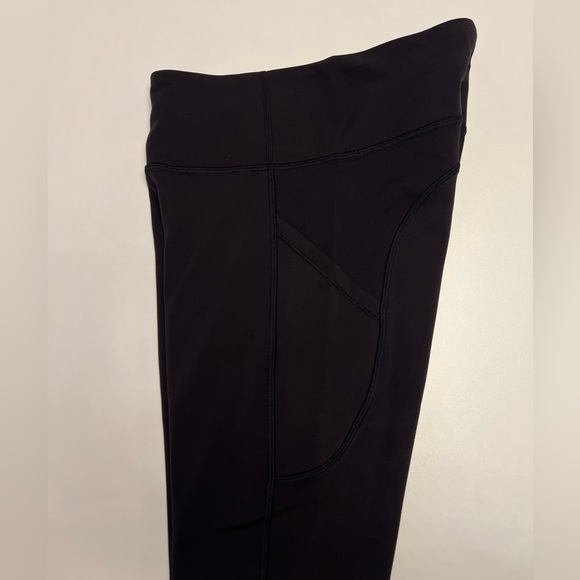 Lululemon Invigorate High-Rise, 25" Size 4, Black Like New Condition - Picture 7 of 14